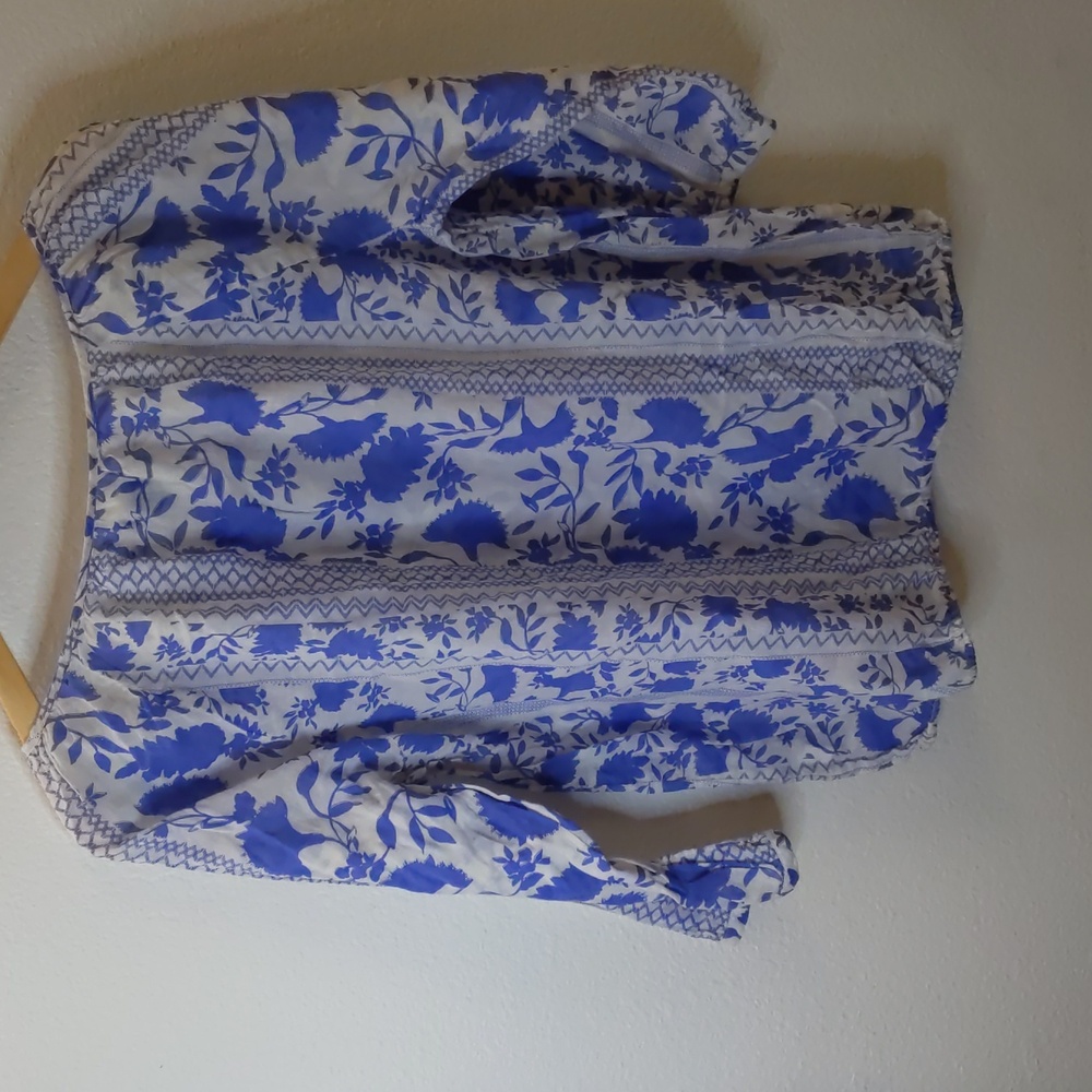 GAP Blue and White Floral Cotton Blouse Boho Farm 60's L - Picture 5 of 6